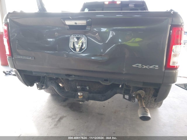 1C6SRFBT5LN136602 RAM 1500 Big Horn  4x4 6'4 Box