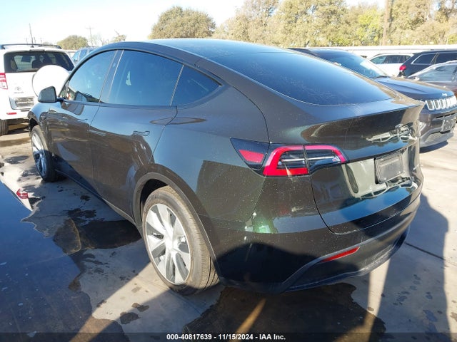 2023 TESLA MODEL Y 7SAYGAEE4PF797666 Photo 2
