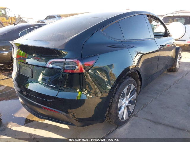 2023 TESLA MODEL Y 7SAYGAEE4PF797666 Photo 3