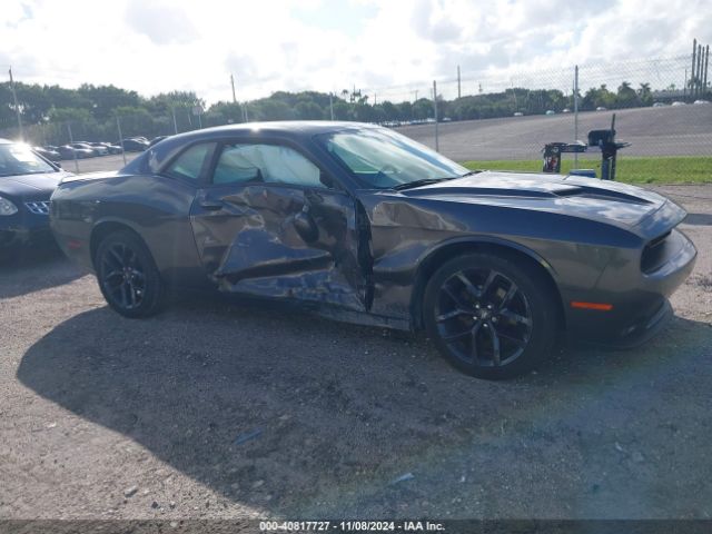 2C3CDZAG8LH211050 Dodge Challenger Sxt
