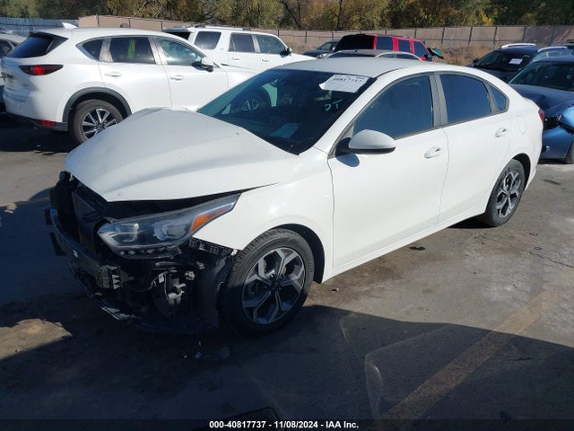 KIA Forte Lxs 2020 3KPF24AD8LE240356 Image 2