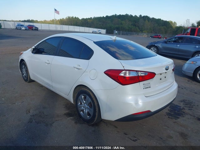 KIA FORTE LX 2014 KNAFK4A67E5063814 Image 3