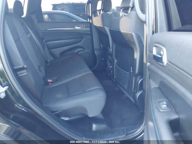 1C4RJFAG5JC383615 Jeep Grand Cherokee Upland 4x4