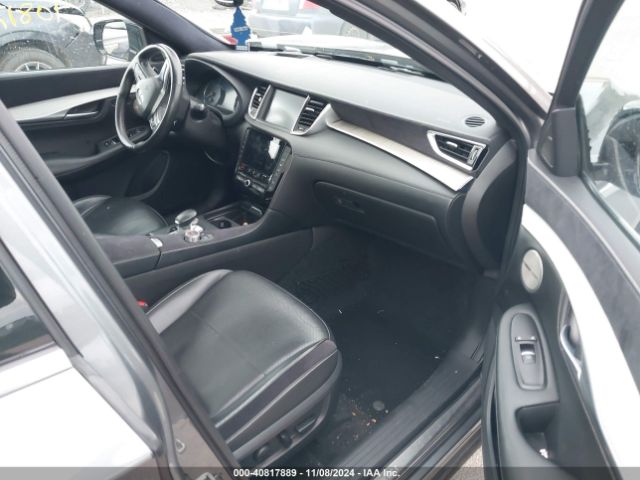 3PCAJ5M33KF127736 Infiniti Qx50 Essential