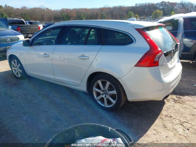 YV140MEK9G1319284 Volvo V60 T5 Drive-e Premier