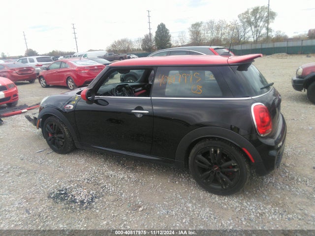 Mini Hardtop John Cooper Works 2017 WMWXM9C5XHT998079 Image 15