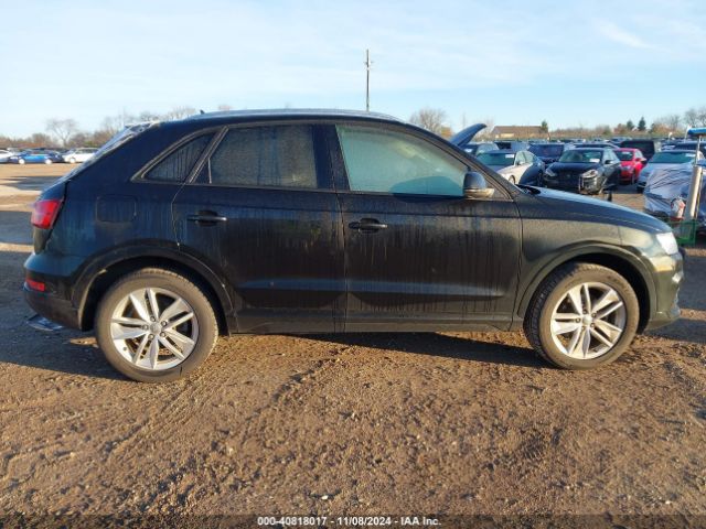 WA1ECCFS1HR000713 Audi Q3 2.0t Premium