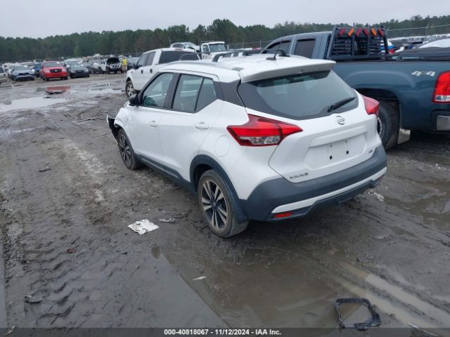 3N1CP5CU5KL563509 Nissan KICKS SR