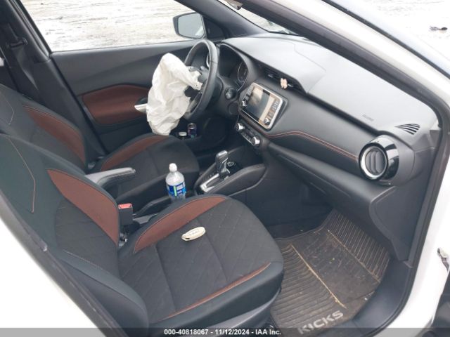 3N1CP5CU5KL563509 Nissan KICKS SR