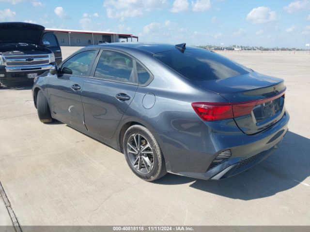 3KPF24AD3NE481910 KIA Forte Lxs