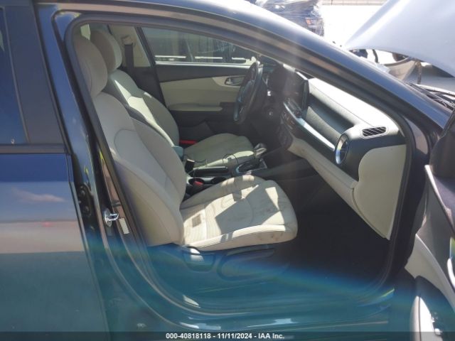 3KPF24AD3NE481910 KIA Forte Lxs