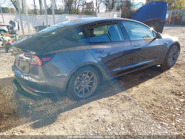 2023 TESLA MODEL 3 5YJ3E1EA3PF673642 Photo 3