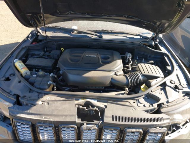 1C4RJEAG9JC403956 Jeep Grand Cherokee Altitude 4x2
