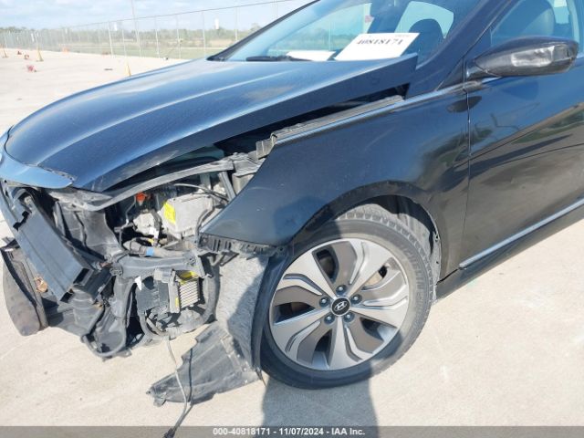 KMHEC4A4XEA110587 Hyundai Sonata Hybrid Limited