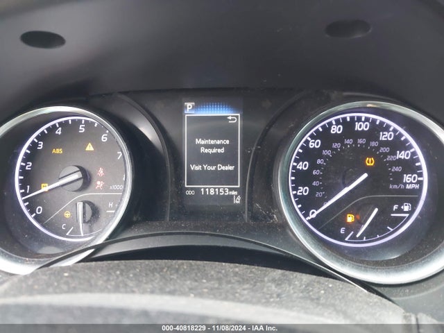 4T1B11HK8JU602586 Toyota CAMRY SE