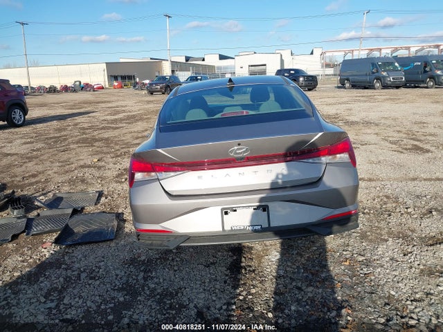 Hyundai ELANTRA SEL 2023 KMHLM4AG2PU470081 Image 17