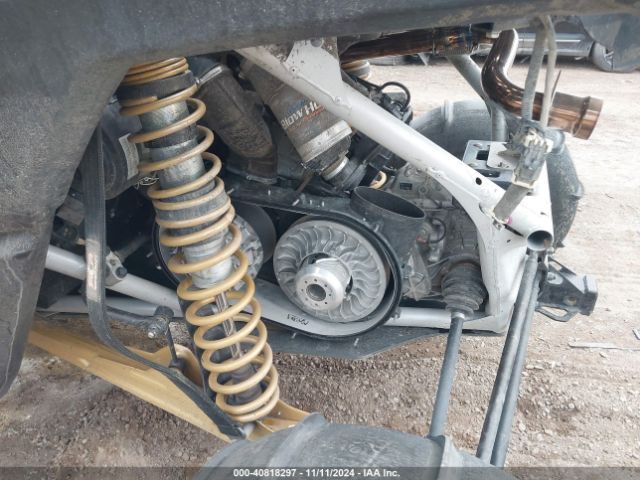 2019 CAN-AM MAVERICK X3 3JBVXAW46KK002013 Photo 8