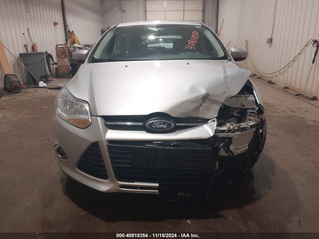 1FADP3K27EL258850 Ford FOCUS SE