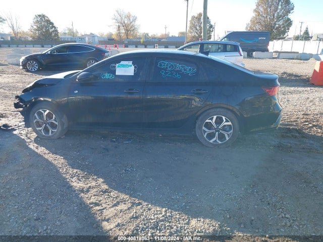 KIA Forte Lxs 2019 3KPF24AD1KE092808 Image 13