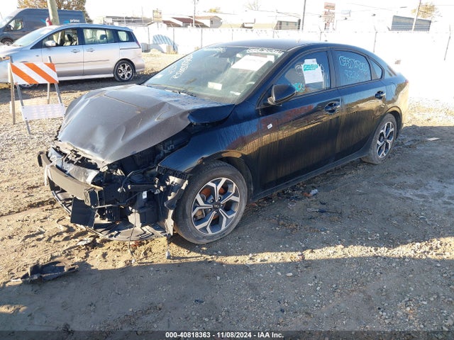 KIA Forte Lxs 2019 3KPF24AD1KE092808 Image 2