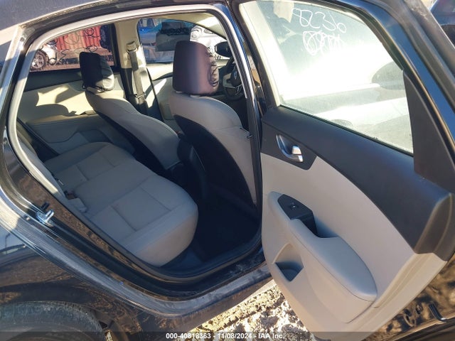 KIA Forte Lxs 2019 3KPF24AD1KE092808 Image 8