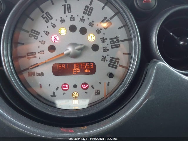 2004 MINI COOPER WMWRC33444TJ61046 Photo 6