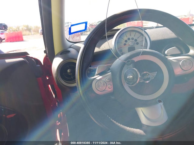 2009 MINI COOPER WMWMF33539TW71938 Photo 10