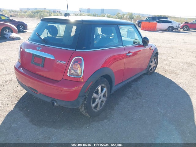 2009 MINI COOPER WMWMF33539TW71938 Photo 3