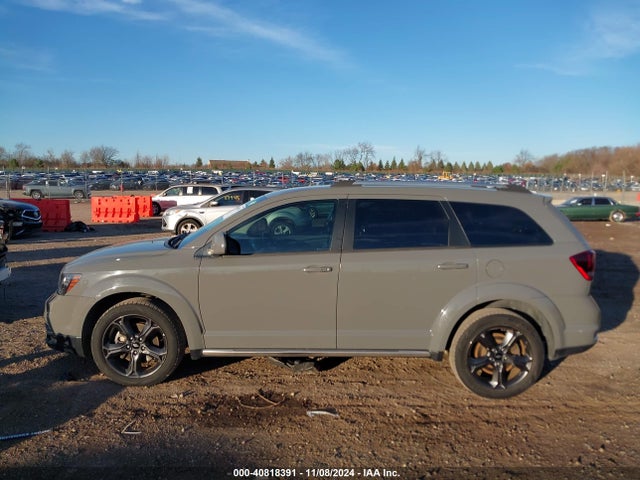 Dodge Journey Crossroad 2019 3C4PDCGB0KT860207 Image 14