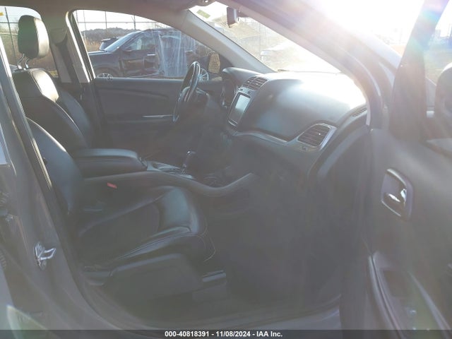 3C4PDCGB0KT860207 Dodge Journey Crossroad