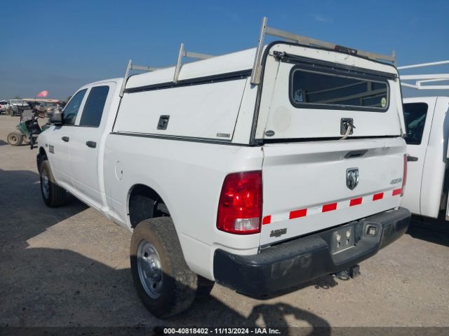 3C6UR5CJ2JG295681 RAM 2500 Tradesman  4x4 6'4 Box
