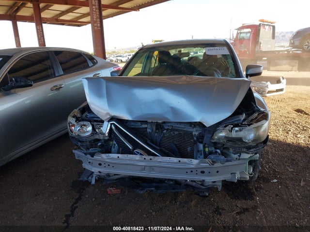 JF1GJAC61FH015902 Subaru Impreza 2.0i Premium