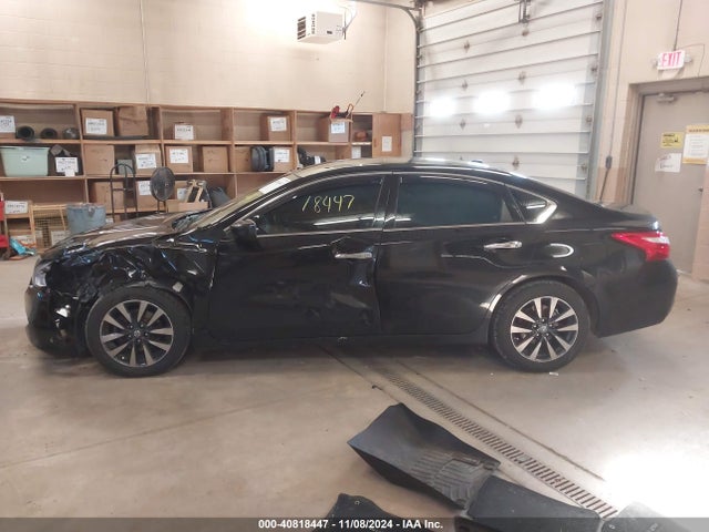 Nissan Altima 2.5 Sv 2017 1N4AL3AP2HC177559 Image 14