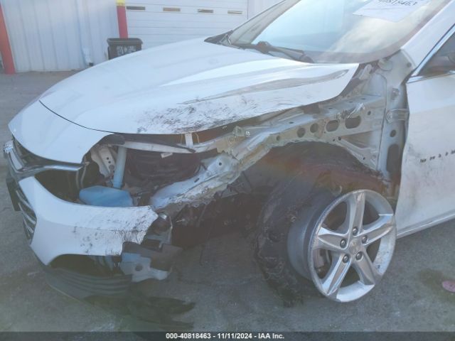 1G1ZB5STXMF040121 Chevrolet Malibu Fwd Ls