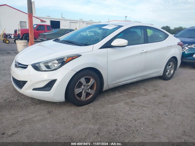 Hyundai ELANTRA SE 2015 5NPDH4AE3FH615035 Image 2