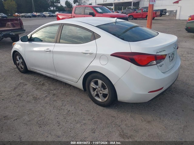 Hyundai ELANTRA SE 2015 5NPDH4AE3FH615035 Image 3