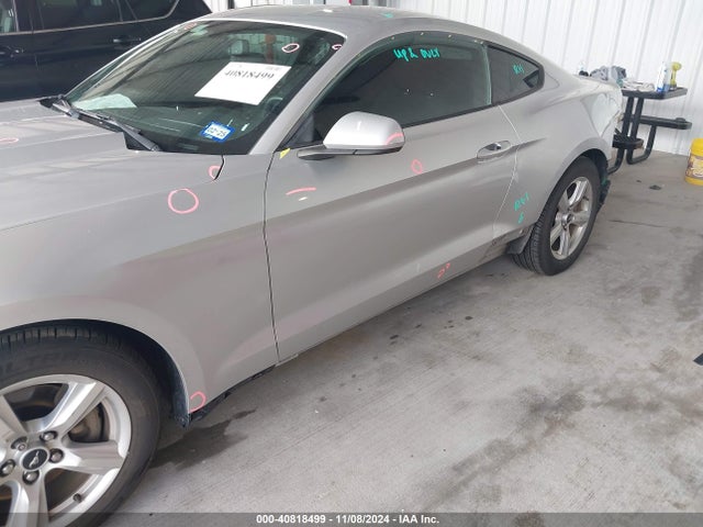 1FA6P8AM6F5349316 Ford Mustang V6
