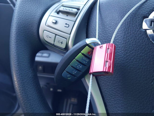 Nissan Altima 2.5 S 2017 1N4AL3AP6HC247001 Image 11