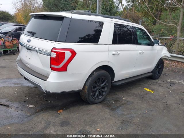 1FMJU1JT0JEA40182 Ford Expedition Xlt
