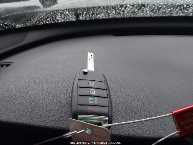 KIA Optima Lx 2019 5XXGT4L30KG324926 Image 11