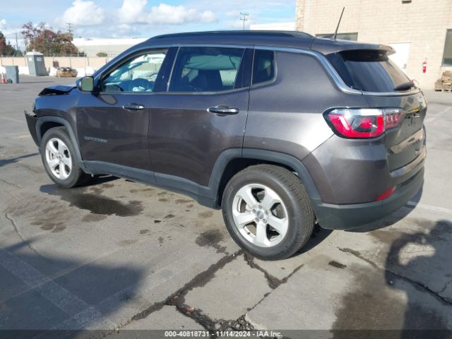 3C4NJCBB0KT855385 Jeep Compass Latitude Fwd