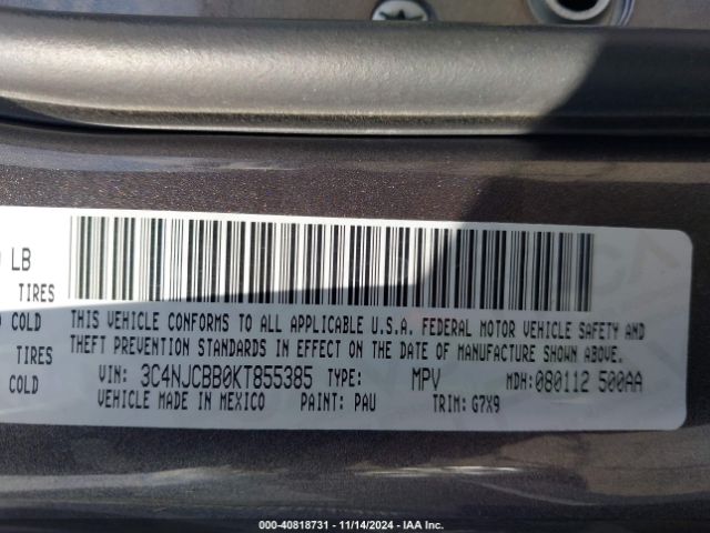 3C4NJCBB0KT855385 Jeep Compass Latitude Fwd