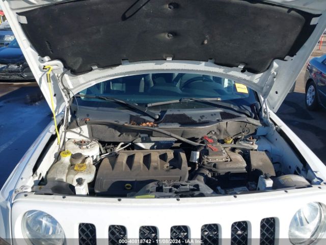 1C4NJRBB8GD627618 Jeep Patriot Sport Se