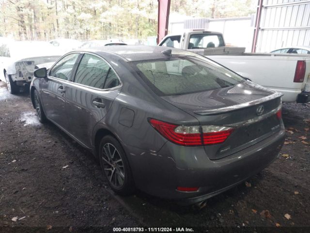 JTHBK1GG5F2205255 Lexus ES 350