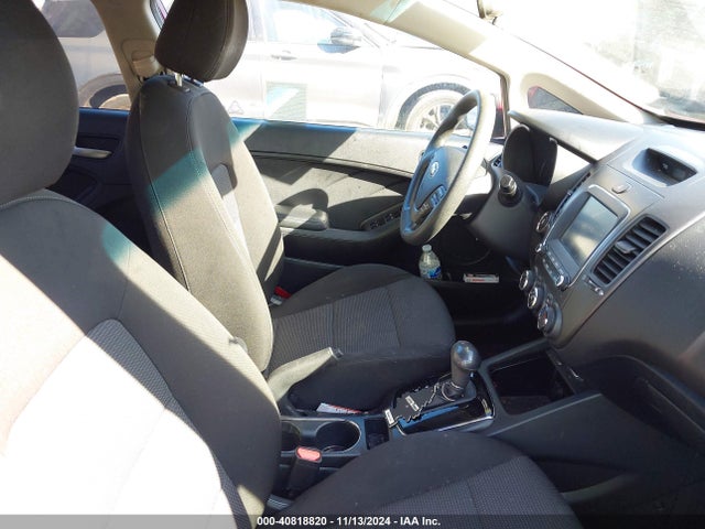 KIA FORTE LX 2017 KNAFK5A8XH5681110 Image 5