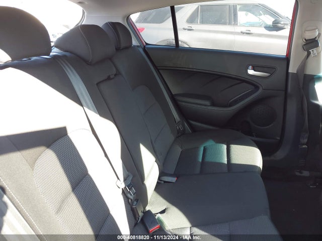 KIA FORTE LX 2017 KNAFK5A8XH5681110 Image 8