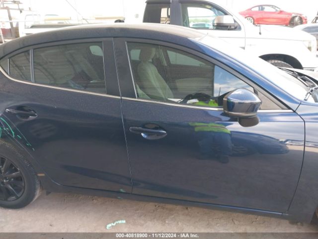 3MZBN1U70JM226882 Mazda Mazda3 Sport