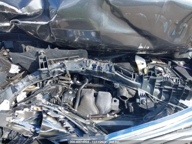 5LMCJ3C90HUL28280 Lincoln Mkc Reserve