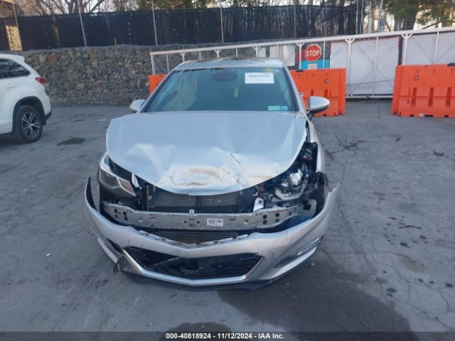 1G1BG5SM2G7308735 Chevrolet Cruze Premier Auto