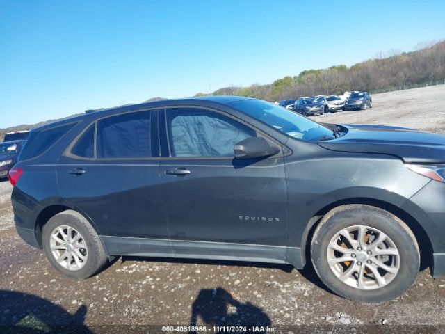 3GNAXHEV5JS637583 Chevrolet EQUINOX LS